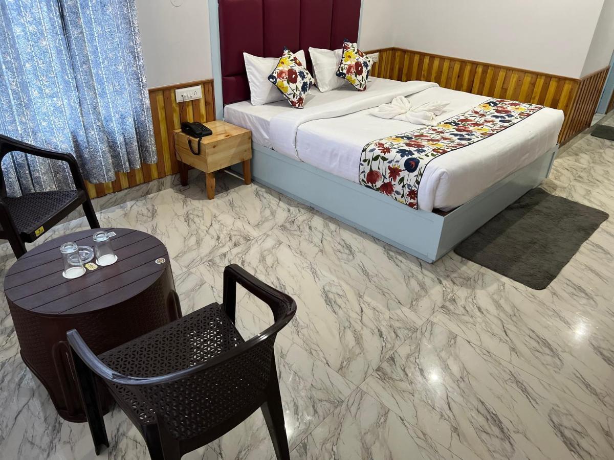 Hotel Apple Flower Manali (Himachal Pradesh) Ngoại thất bức ảnh