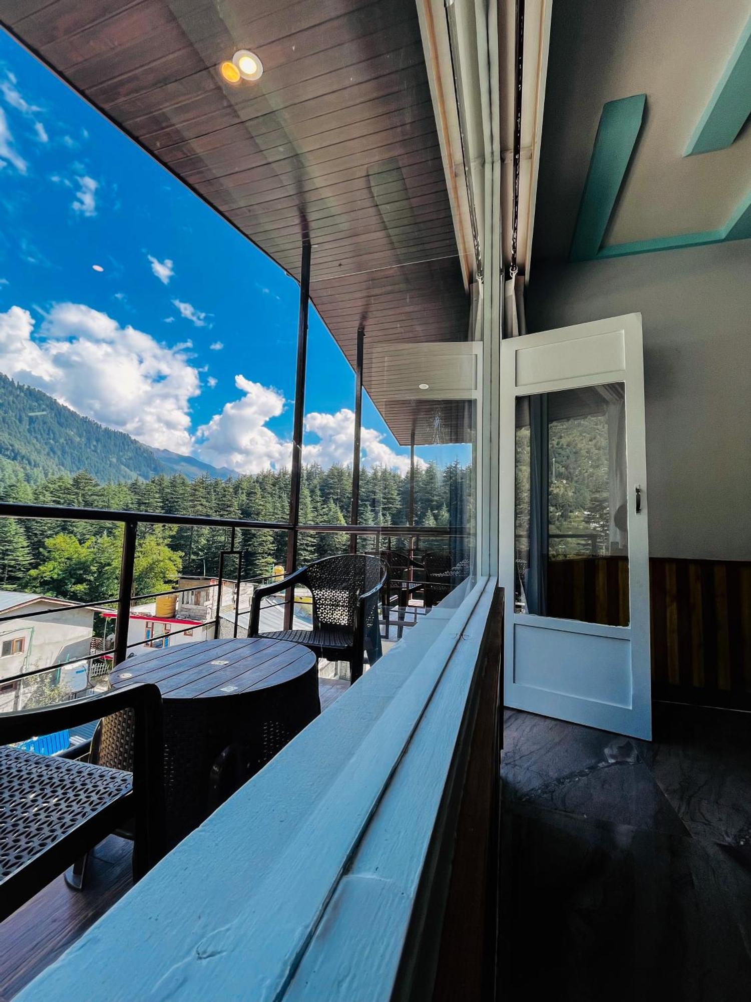 Hotel Apple Flower Manali (Himachal Pradesh) Ngoại thất bức ảnh