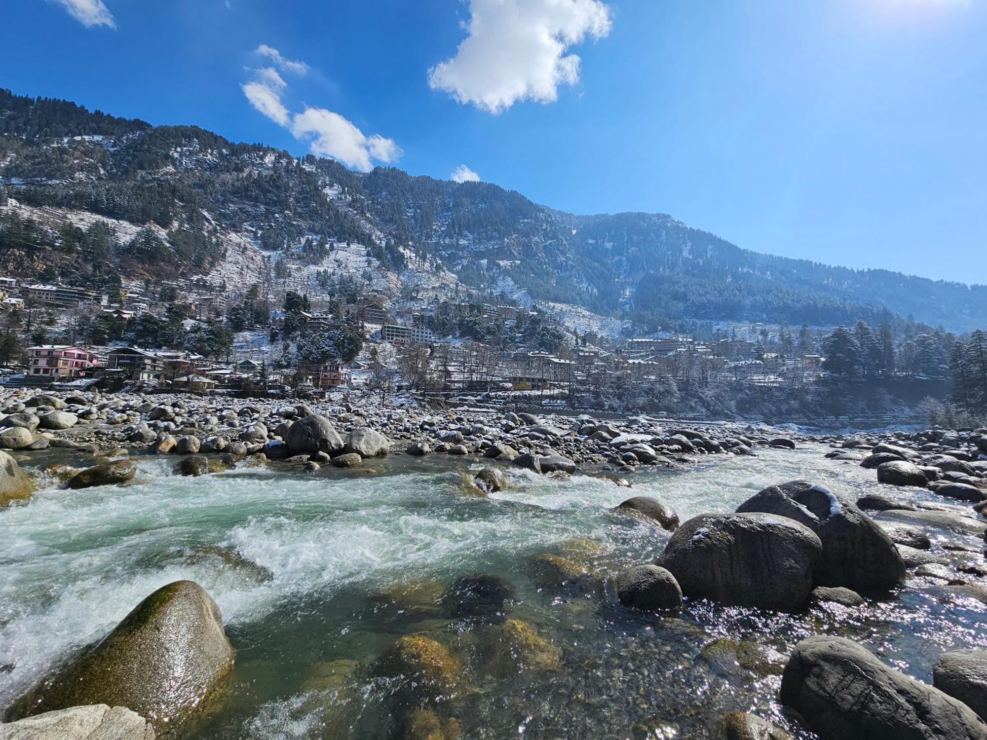Hotel Apple Flower Manali (Himachal Pradesh) Ngoại thất bức ảnh