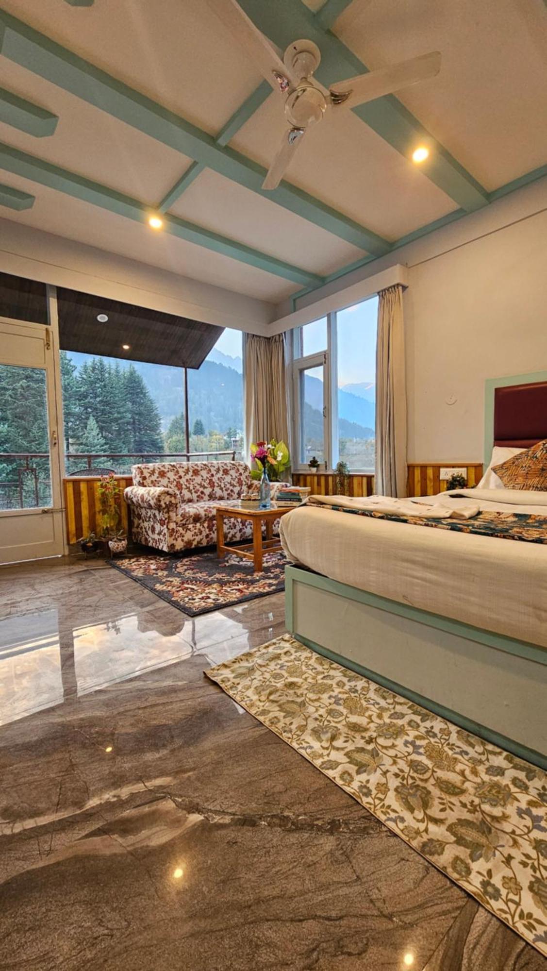 Hotel Apple Flower Manali (Himachal Pradesh) Ngoại thất bức ảnh